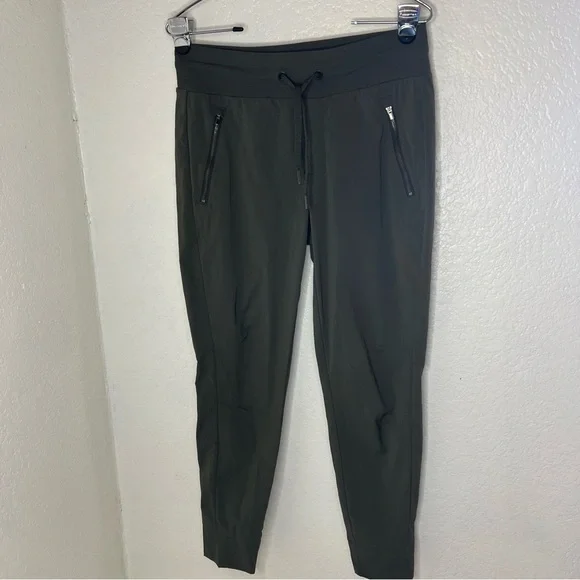 Athleta Trekkie North Jogger Pants Women's Size 4 in Mountain Olive Stretch - Picture 2 of 10